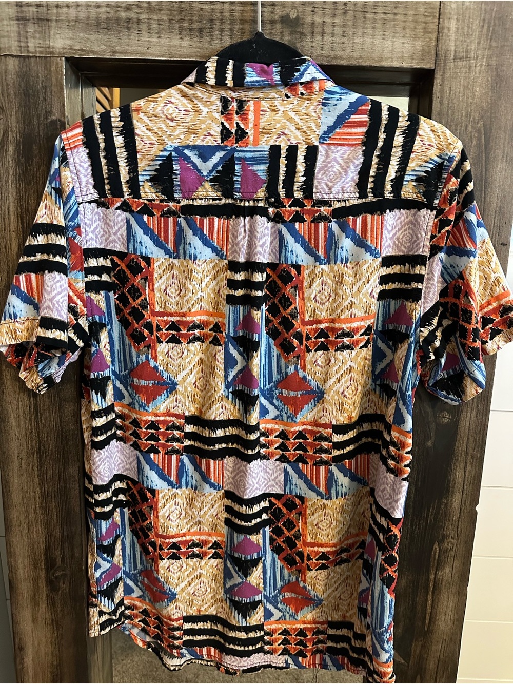 PacSun Los Angeles Mens Medium Tribal Geometric Rayon Button Up Camp Shirt - Picture 2 of 5